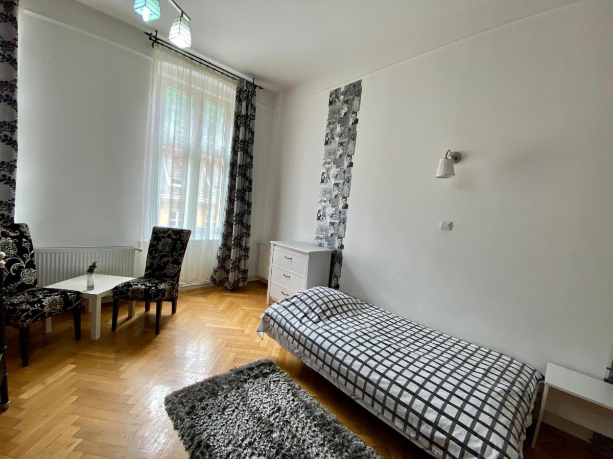 Casa Balcescu Hotel Brasov Bagian luar foto