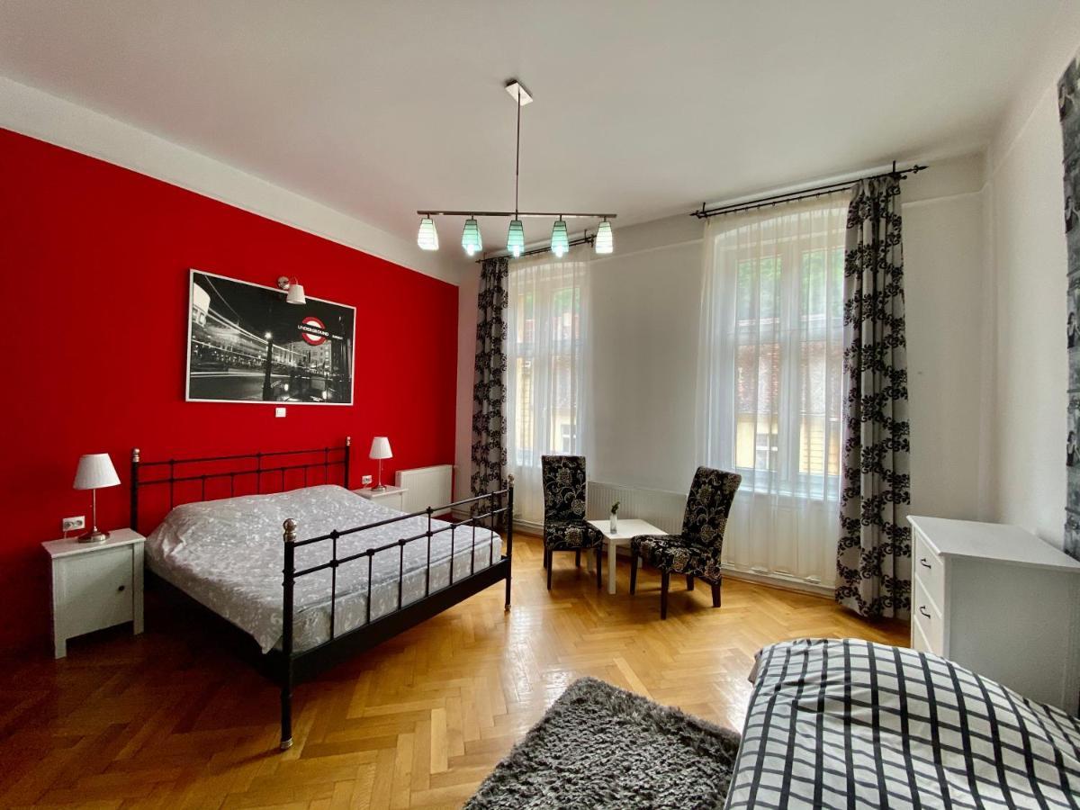 Casa Balcescu Hotel Brasov Bagian luar foto