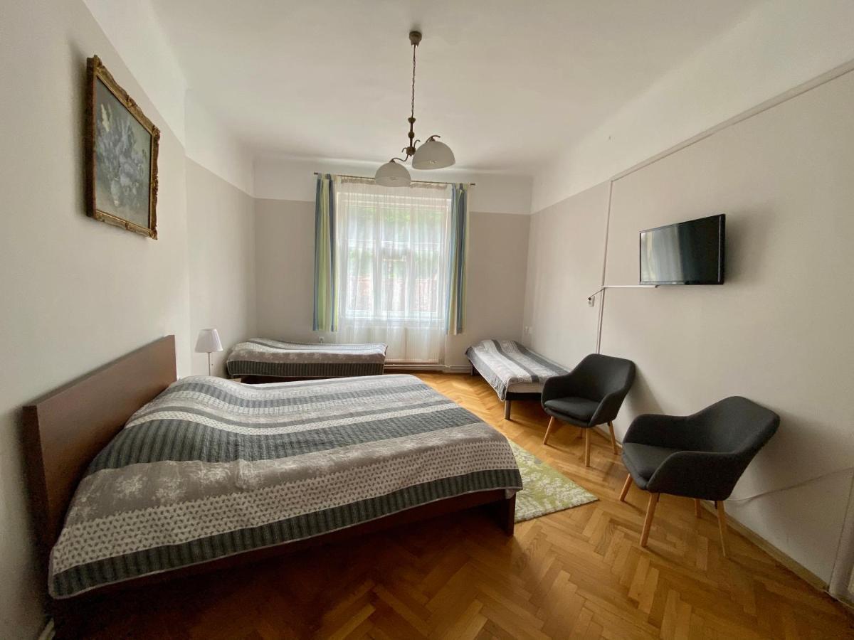 Casa Balcescu Hotel Brasov Bagian luar foto