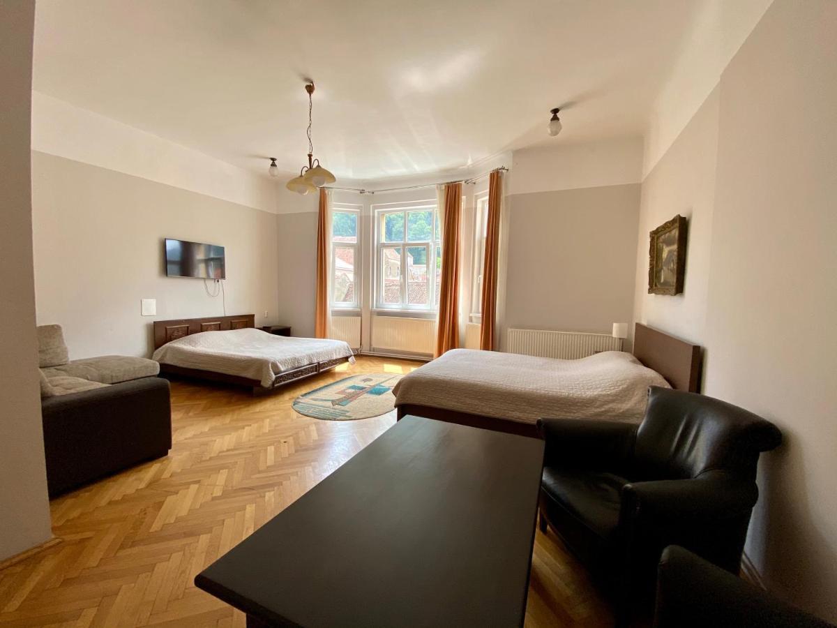Casa Balcescu Hotel Brasov Bagian luar foto