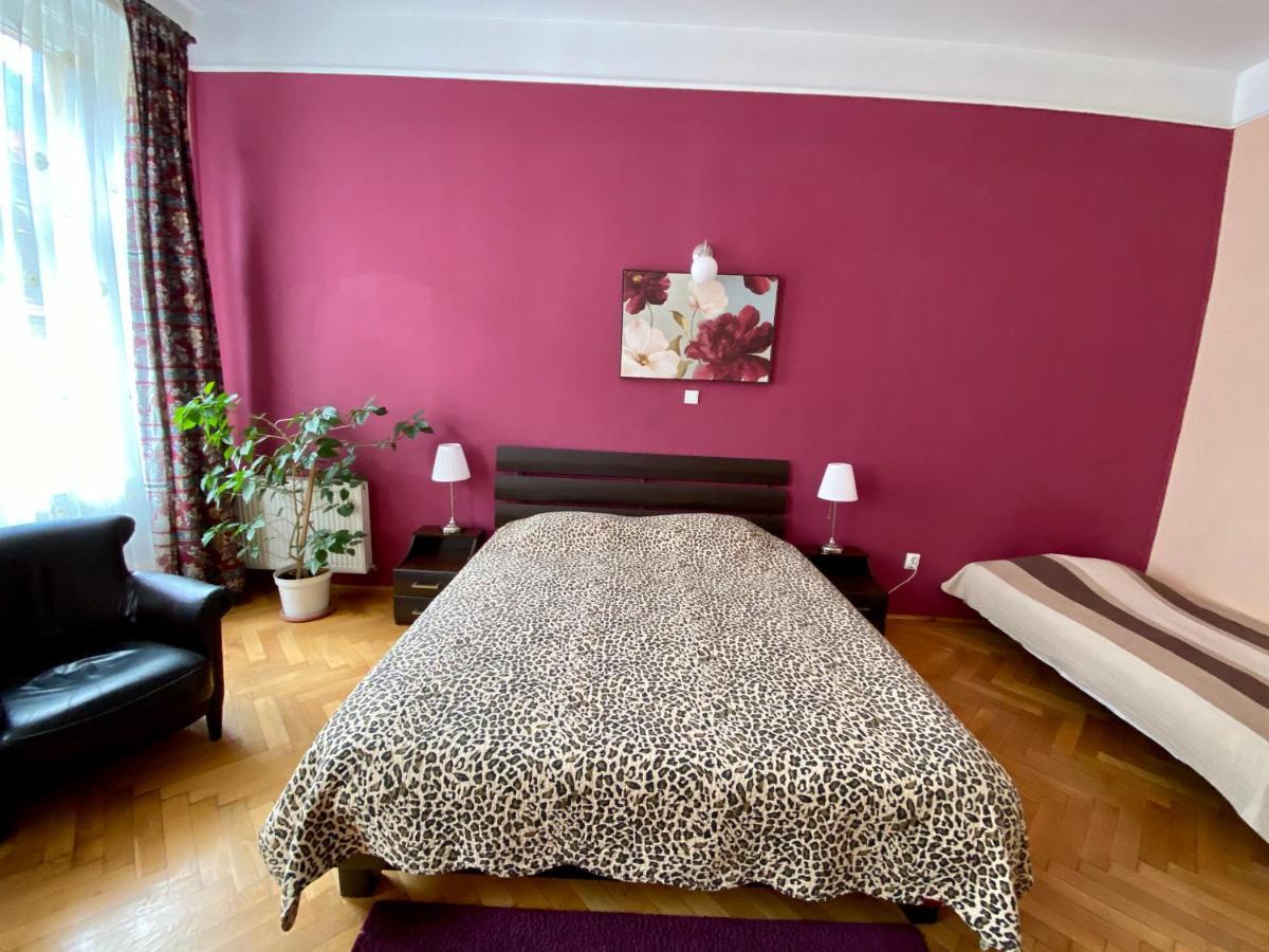 Casa Balcescu Hotel Brasov Bagian luar foto