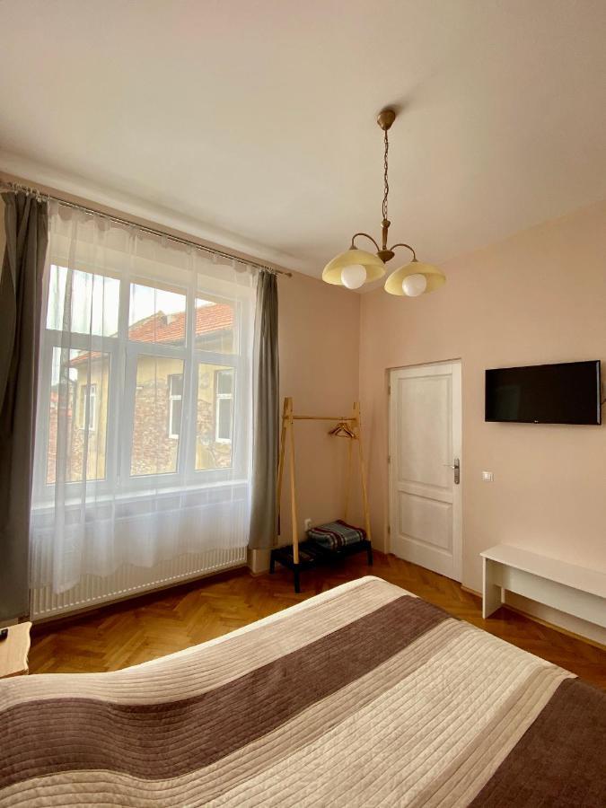 Casa Balcescu Hotel Brasov Bagian luar foto