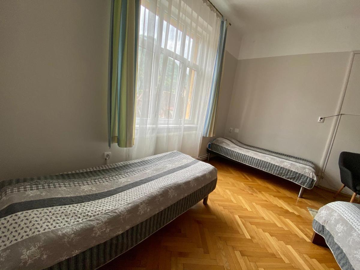Casa Balcescu Hotel Brasov Bagian luar foto